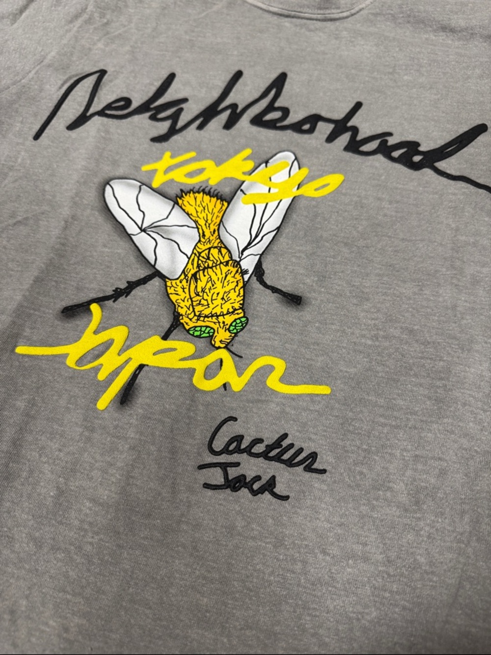 Cactus Jack by Travis Scott Gray Tee with Yellow Bee Graphic - Picture 2 of 5
